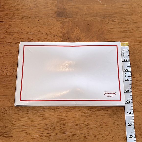 Coach empty gift box - Picture 5 of 5